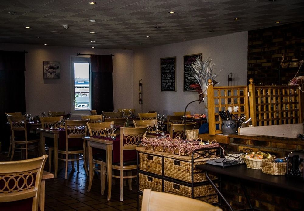 Kyriad Nancy Sud - Ludres Restaurant photo